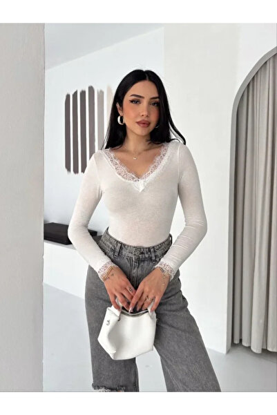 DRESSIFY WOMEN’S FASHION Δαντελένια μπλούζα με λεπτομέρειες, λαιμόκοψη V στο ...