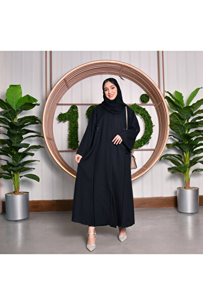 HAWRAA ABAYA عباية سوداء بطقطق مع كسرات مزينة بأزرار على الأكمام والجهه الأما...