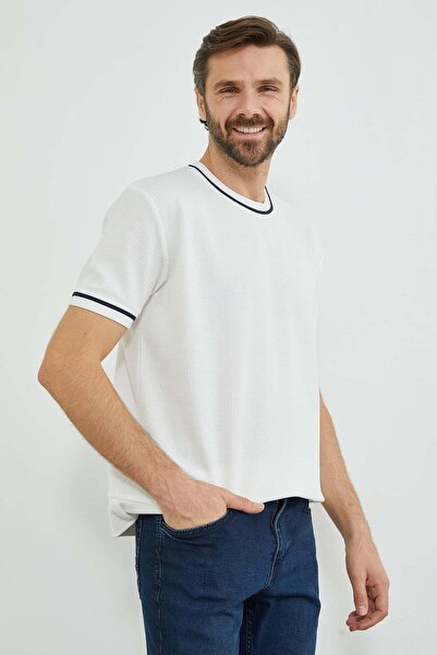 Fulla Moda Ριγέ πλεκτό μπλουζάκι με λαιμόκοψη ποδηλάτου