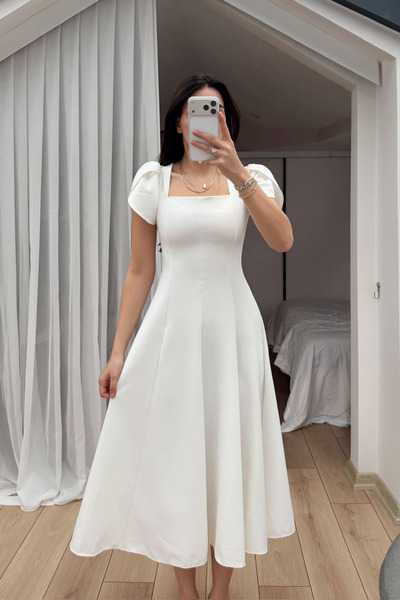 Sindimoda Ανοιξιάτικο φόρεμα με τετράγωνο γιακά και λεπτομέρεια πιέτας στα μα...