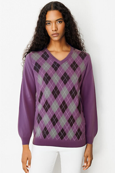 Desen Triko Γυναικείο μάλλινο πουλόβερ με λαιμόκοψη V και σχέδιο μπακλαβάλι Y...