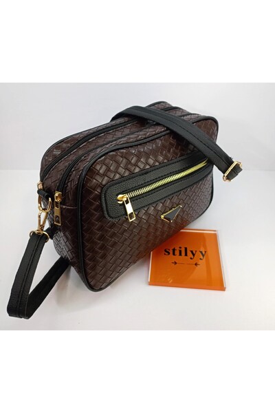 stilyy Brown Straw Pattern Detailed Bag