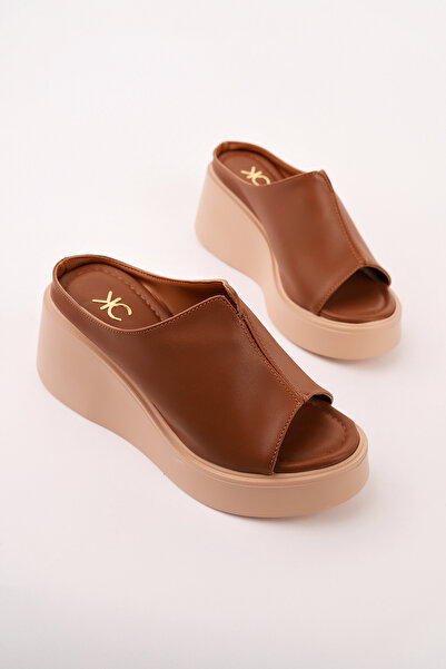 Madam Tarz Kcl-Dl53 Padded Sole Flat Leather Slippers