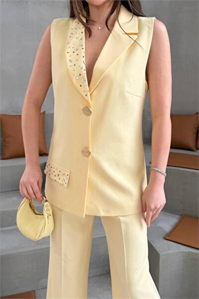 Dipmoda Women's Beige Stone Embroidered Gold Button Detailed Sleeveless Blaze...