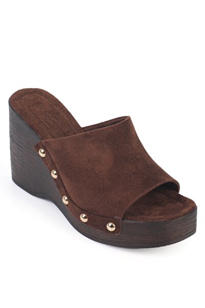 Capone Outfitters Sonia Wedge Heeled Single Strap Open Toe Sabo Slippers