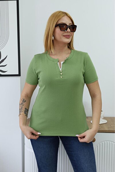 Siyezen Μπλουζάκι μεγάλου μεγέθους με διπλό λεπτομερές τελείωμα στο γιακά και...