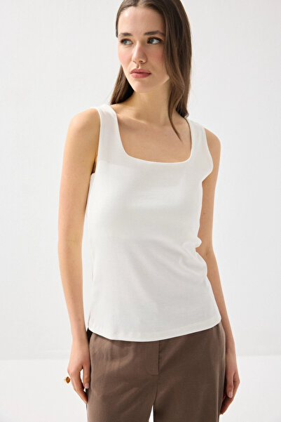 Gusto Square Neck Cotton Undershirt - White