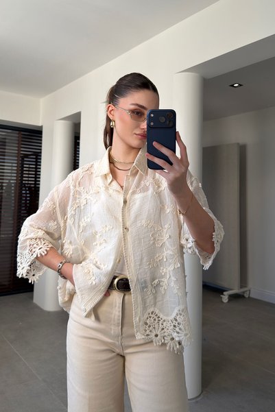MAGARDE Imported Lace Detailed Shirt - Beige