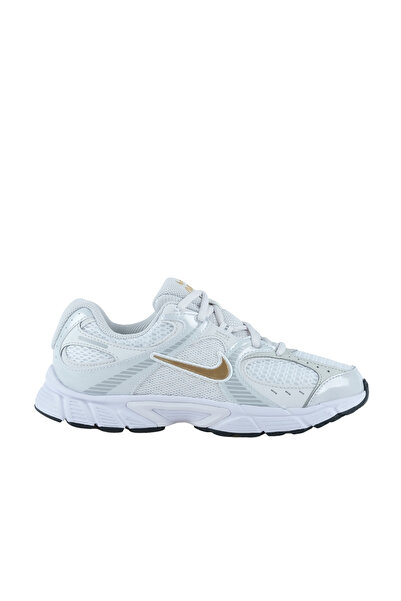 Nike V5 RNR BEYAZ KADIN SPOR AYAKKABI HQ6411104 T-28