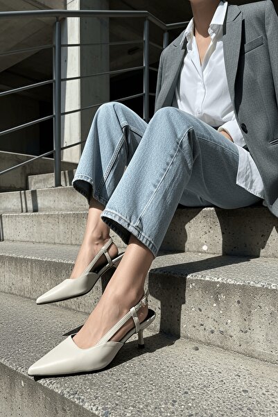 DİVOLYA Margaret Beige Pantofi de damă (cu toc de 3 cm) cu vârf ascuțit și to...