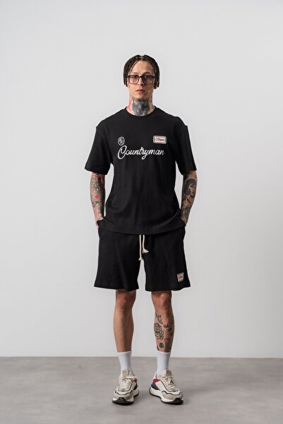 Respire طقم شورت تي شيرت رجالي مطرز بقصة عادية من كونتري مان باللون الأسود
