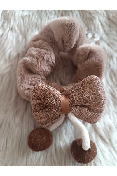 Efna Store Fluffy Corded Bow and Pompom Detailed Plush Bagel Buckle (1 Piece)