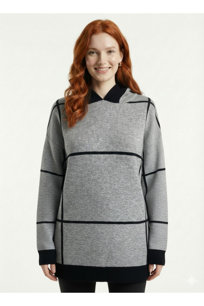 Neden Tekstil Γυναικείο πλεκτό πουλόβερ με κουκούλα σε μεγάλο μέγεθος