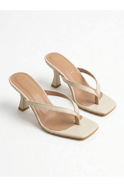 Yula Fashion Shoes Γυναικείες παντόφλες με λεπτό λουράκι και τακούνι Vera