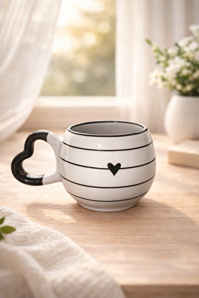 İZart Kalp Kulp SİYAH ÇİZGİ KALP ‘ Lİ Özel Kabartmalı Tamamıyla El Yapımı Ser...