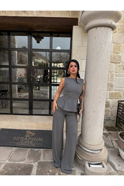 aytenli Κοστούμι από ύφασμα πολυβισκόν με ειδική κοπή και παντελόνι peplum