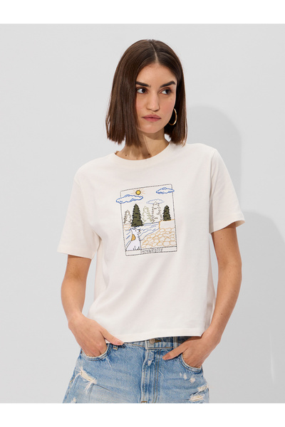 The Souled Store By Styli White Embroidered Relaxed Fit T-Shirt