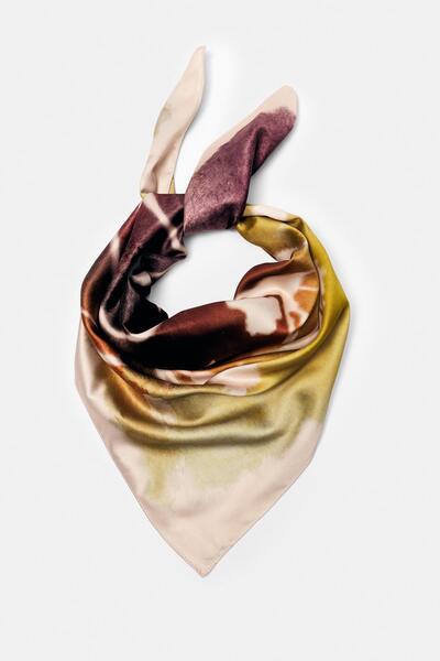Pull & Bear Saten çiçekli bandana