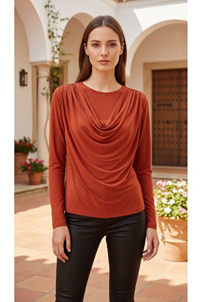 3B Stil Sandy Blouse with Flared Collar