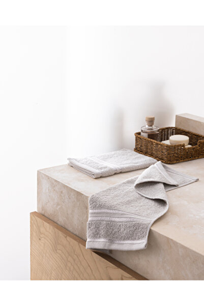 Madame Coco Marnot Bordürü Σετ 2 πετσετών χεριών από 100% βαμβάκι - Ανοιχτό γ...