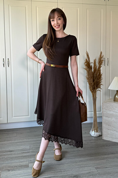 Dilay Gökoğlu Butik Ασύμμετρο μίντι φόρεμα από ύφασμα Modal με λεπτομέρεια απ...