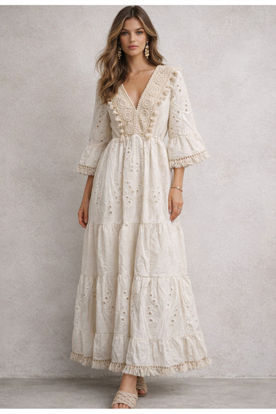 Nobrand Κρεμ μποέμ μάξι φόρεμα με διάτρητο κέντημα και λεπτομέρειες κροσέ