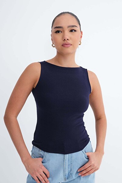 Addax Αθλητής με λαιμόκοψη ποδηλάτου A4439