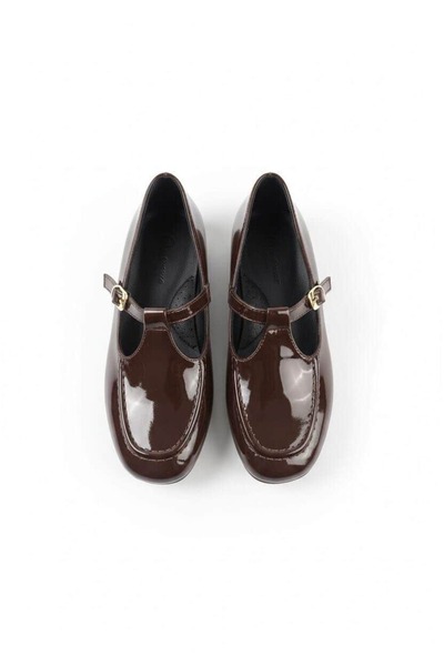 Adım Dünyası Γυναικεία καφέ δερμάτινα παπούτσια Mary Jane με αγκράφα, καθημερ...