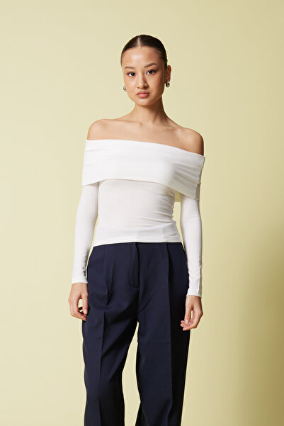 Nisan Μαλακό τοπ με γιακά Μαντόνα