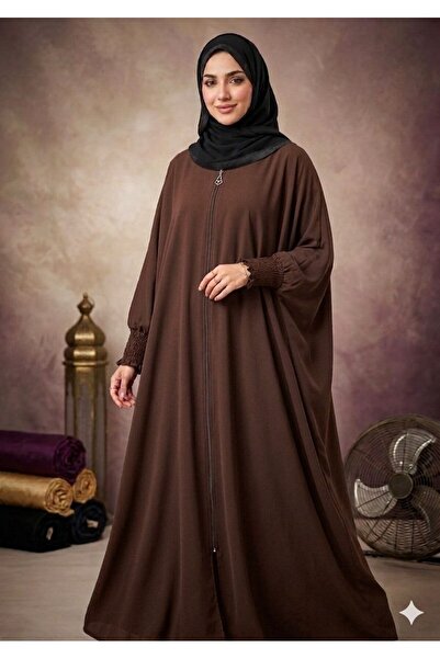 Moda Hayme Το σάλι με σχέδιο νυχτερίδας είναι δώρο.