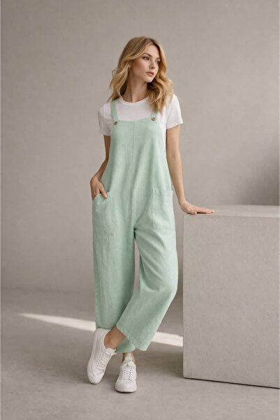 bb butik basic Ολόσωμη φόρμα με τσέπες και τιράντες, ρευστή και άνετη εφαρμογ...