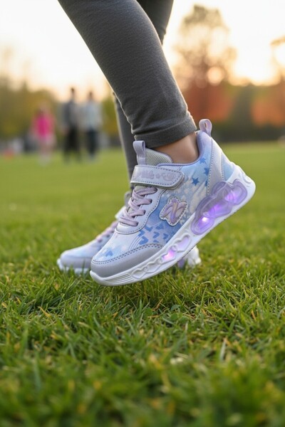 enoch Girl's Heart and Star Patterned Velcro Sneakers
