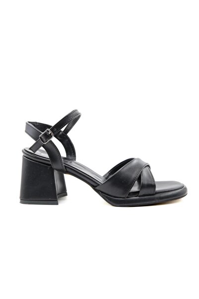 FELES 138-405 Μαύρα γυναικεία παπούτσια με τακούνι