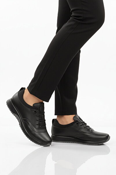 AYK'S Black Leather Rubber Laced Women's Casual Shoes 1900 Z