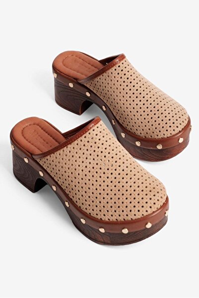 Mubiano Γυναικείες σουέτ παντόφλες με τακούνι πλατφόρμας διάτρητες Rina Beige