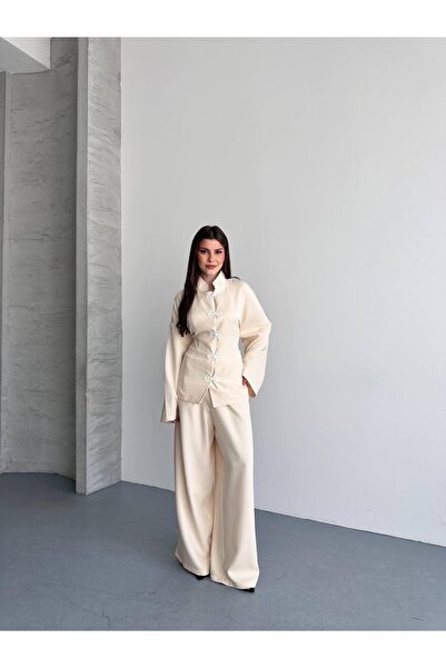 Ekim Store Σετ με διπλό κλείσιμο που εφαρμόζει στη μέση