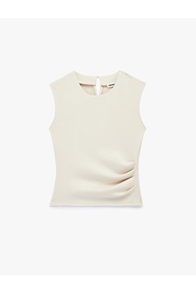 Koton Αμάνικη μπλούζα με λαιμόκοψη ποδηλάτου και λεπτομέρεια από ύφασμα Scuba