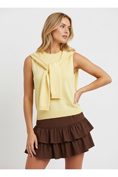 Noi Belis Πλεκτή μπλούζα με λεπτομέρεια σάλιου και λαιμόκοψη ποδηλάτου SS26BZ...