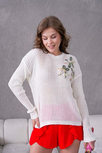 Noi Belis Πλεκτή μπλούζα με λεπτομέρεια από δαντέλα και λαιμόκοψη ποδηλάτου S...