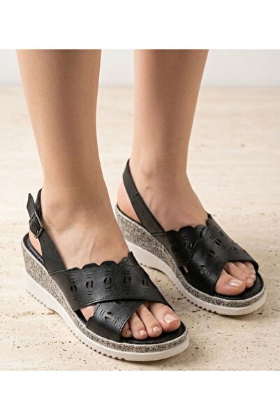 Ender Γυναικεία σανδάλια από γνήσιο δέρμα εσωτερικά και εξωτερικά, με μαλακή ...