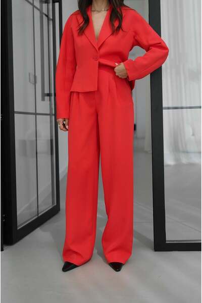 Havoş Παντελόνι με λεπτομέρεια από ύφασμα σουμ πιλέ με σχέδιο λουλουδιών ρόδι