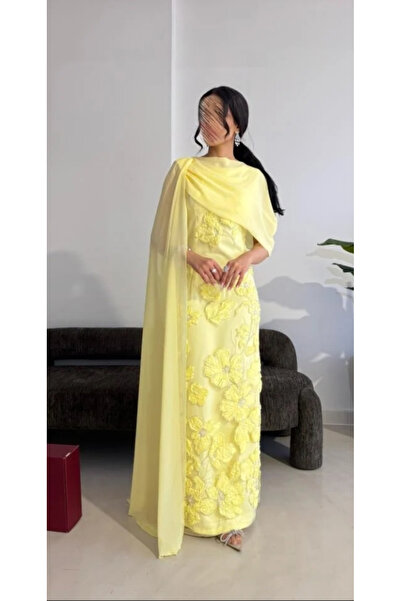 She Lemon-Colored Evening Dress
