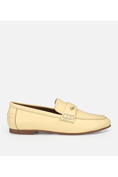 Hotiç Γυναικείο δερμάτινο κλασικό loafer σε κίτρινο χρώμα με απαλή υφή
