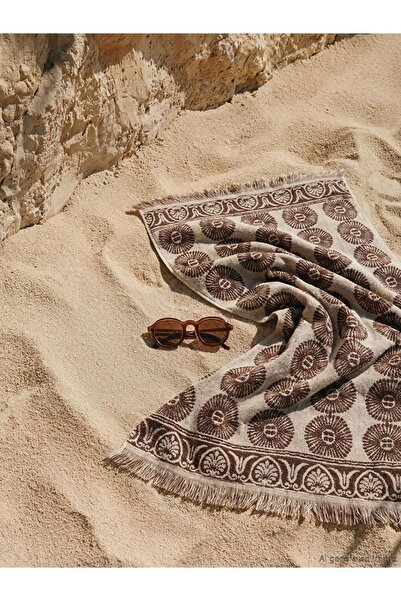 LC Waikiki Tasseled Women's Beach Towel 70X150 cm