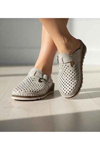 Deripabuc Γυναικείες δερμάτινες παντόφλες από γνήσιο δέρμα ασημί DP85-0045