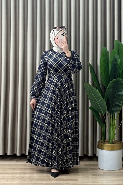 ALYA فستان DILRUBA ELBİSE من القماش المحبوك بطباعة رقمية باللون الأزرق الداكن...