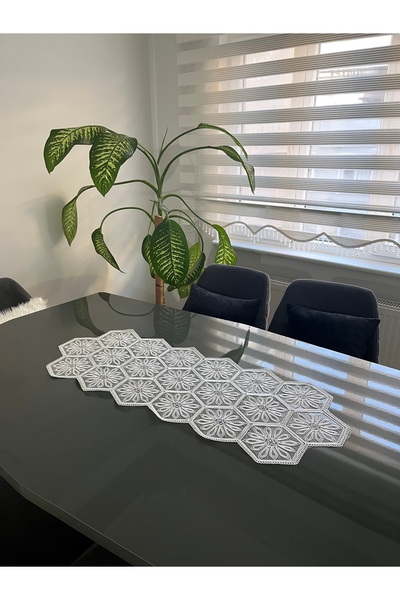 BRL ÇEYİZ HOME Κομψό Μονό Τραπεζομάντιλο Γαλλικής Δαντέλας από Πολυτελές Τούλ...