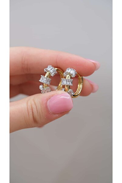 Jerie Gold Baget Stone Design Hoop Earrings