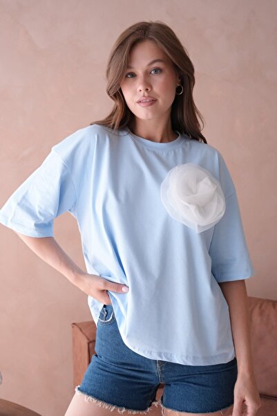 Noi Belis Πλεκτό T-Shirt με λεπτομέρεια από δαντέλα και λαιμόκοψη ποδηλάτου S...