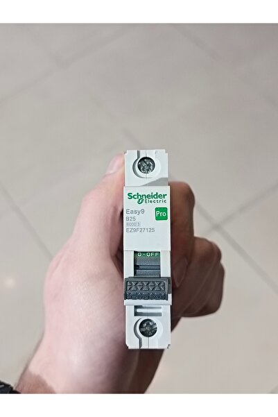 SCHNEIDER Easy9PRO 6kA b25 Otomatik Sigorta